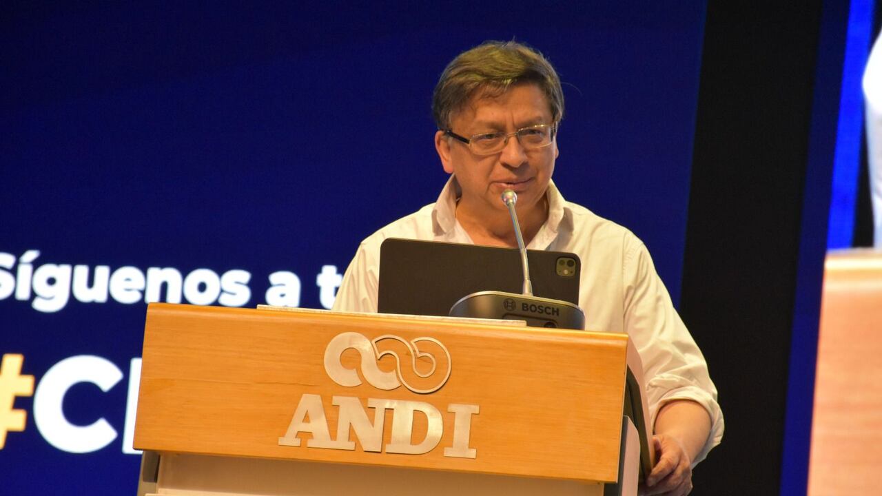 Magistrado Jorge Enrique Ibáñez Najar, presidente de la Corte Constitucional, durante el Congreso de la ANDI.