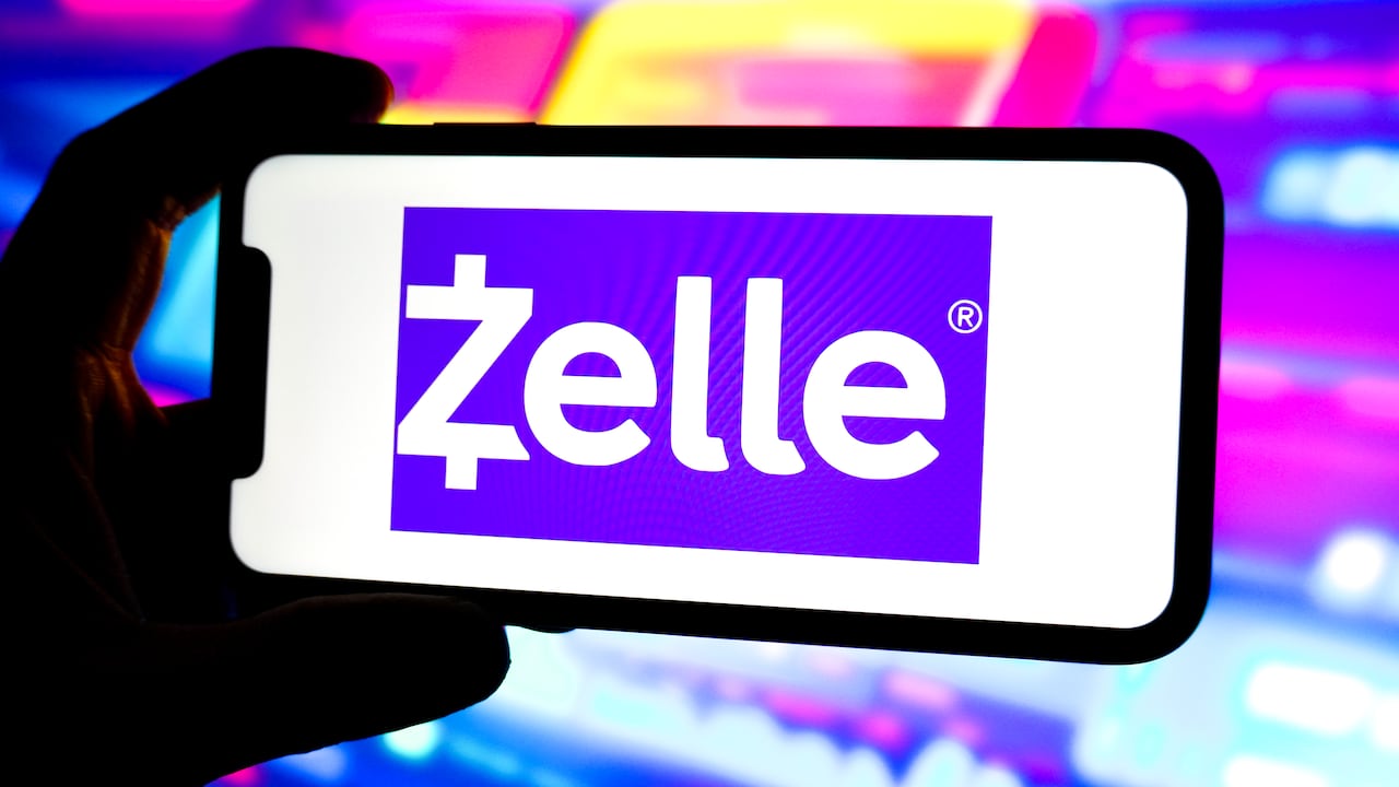 Los nuevos usuarios no podrán registrarse, lo que afectará a quienes aún no tienen una cuenta activa.
(Photo Illustration by Sheldon Cooper/SOPA Images/LightRocket via Getty Images)