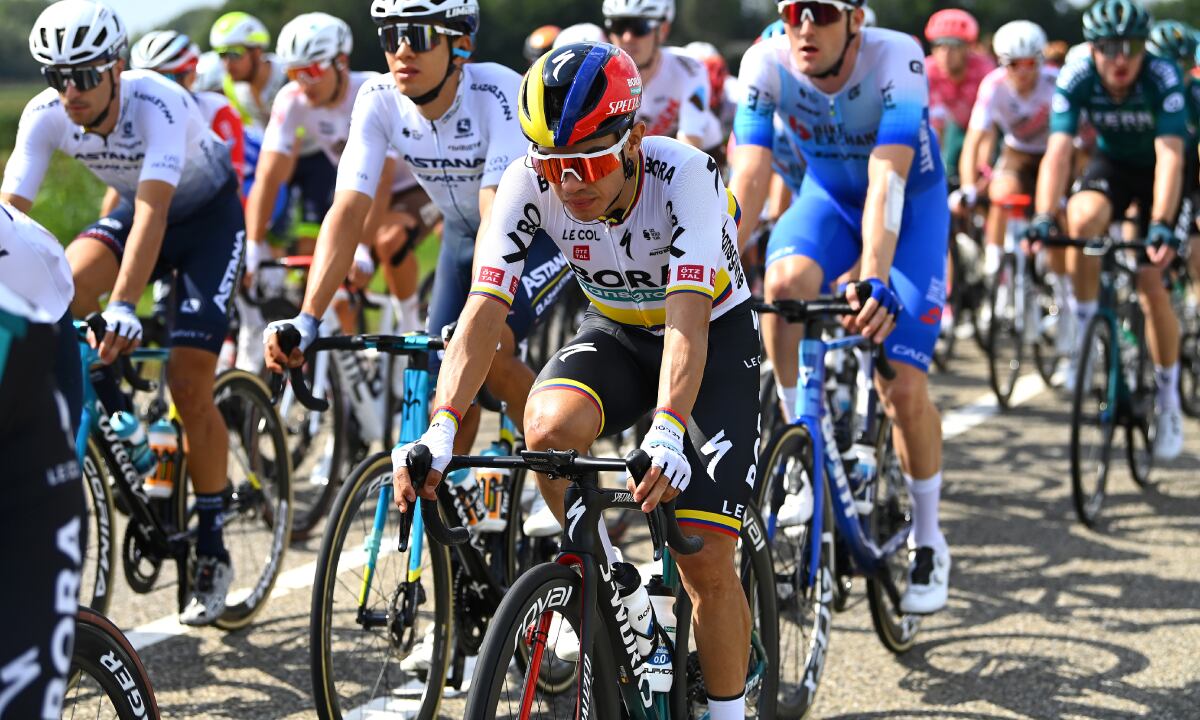 UTRECHT, NETHERLANDS - AUGUST 20: Sergio Andres Higuita Garcia of Colombia and Team Bora - Hansgrohe competes during the 77th Tour of Spain 2022, Stage 2 a 175,1km stage from `s-Hertogenbosch to Utrecht / #LaVuelta22 / #WorldTour / on August 20, 2022 in Utrecht, Netherlands. (Photo by Getty Images/Tim de Waele)