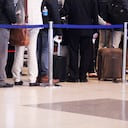 La mujer fue detenida antes de salir de la planta aérea. Imagen de referencia.