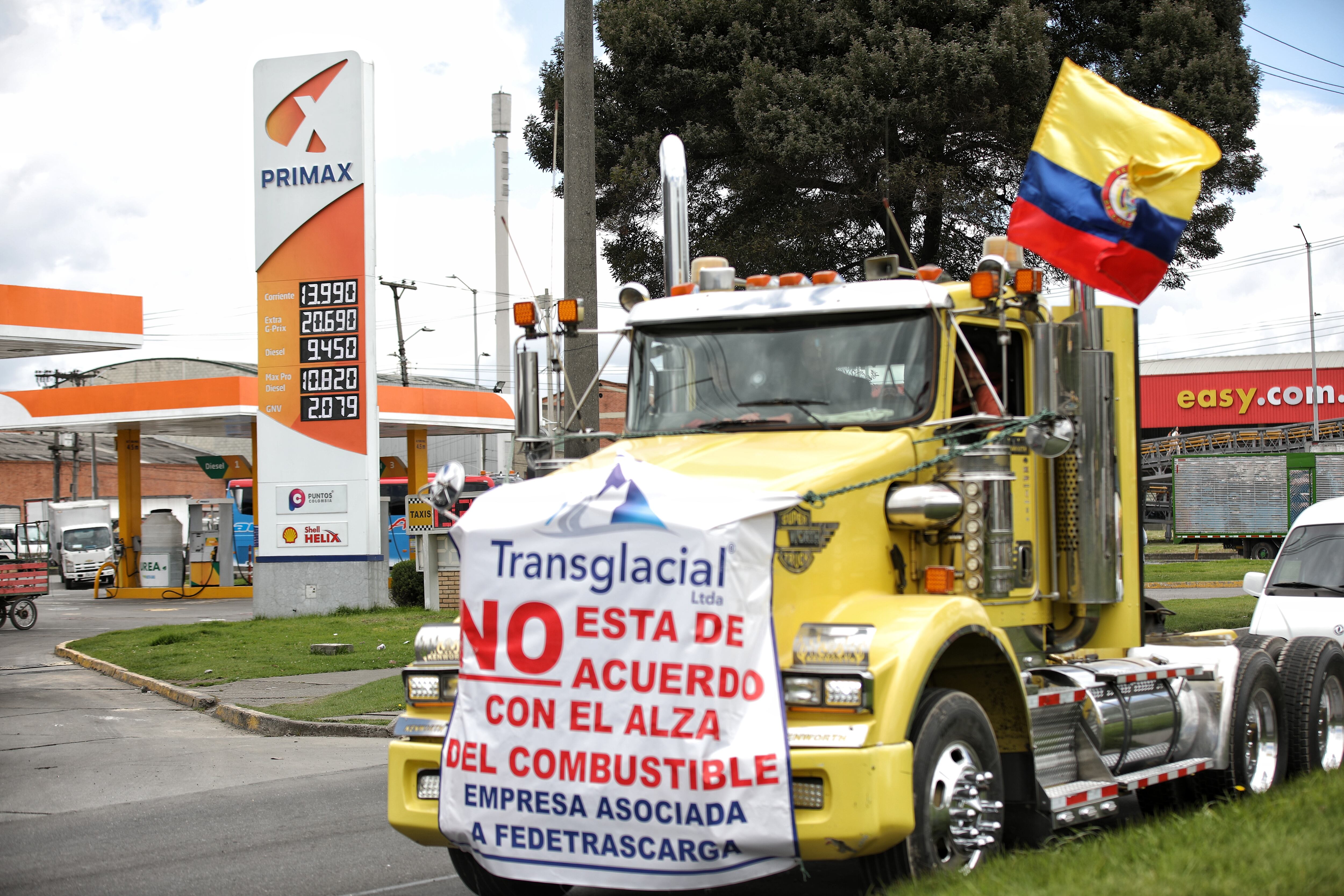 Protestas al gobierno de Gustavo Petro por el incremento en los precios de combustibles