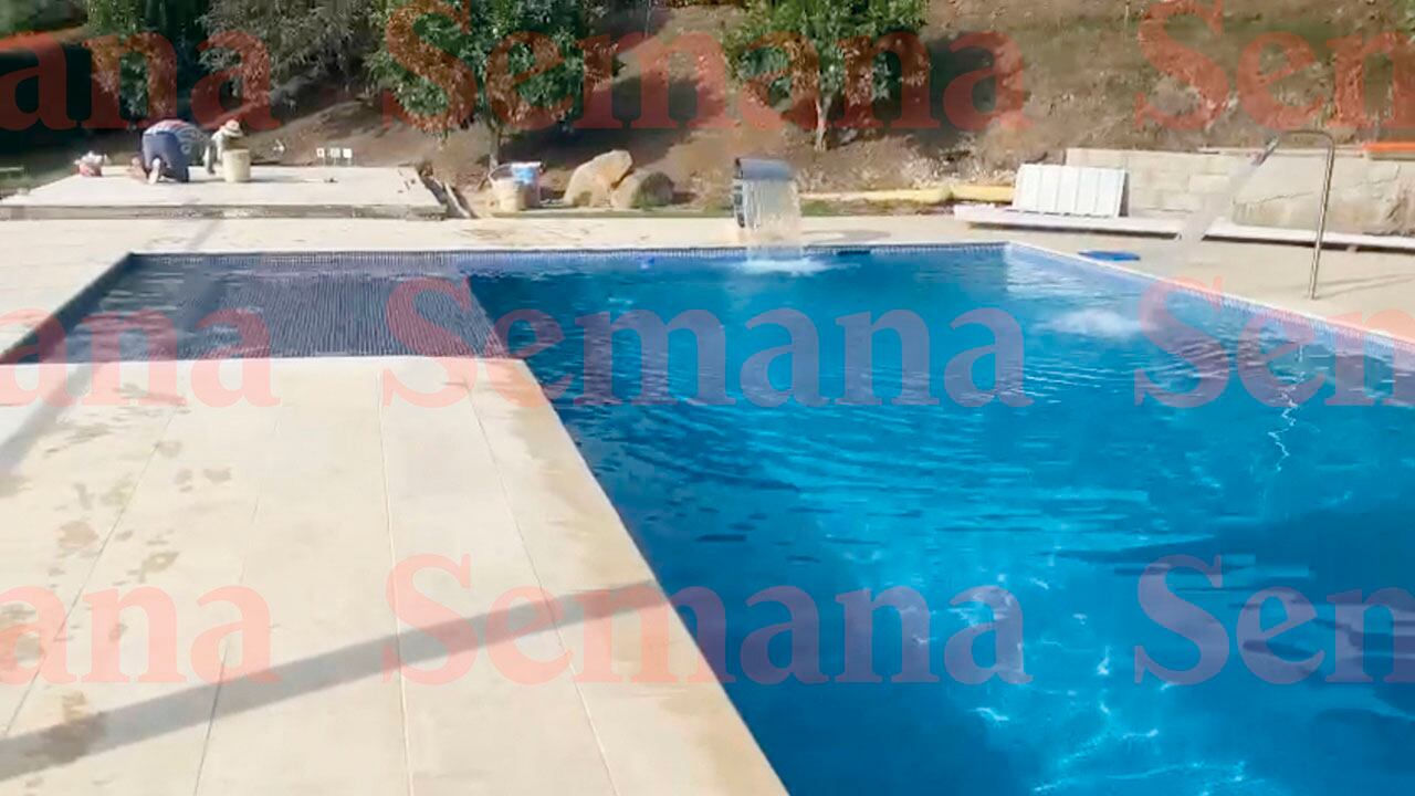 Los altos costos de la piscina en la finca de Miguel Quintero. 