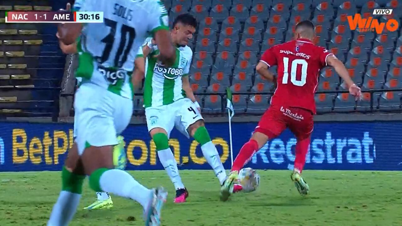 Falque tuvo que ser reemplazado en el primer tiempo