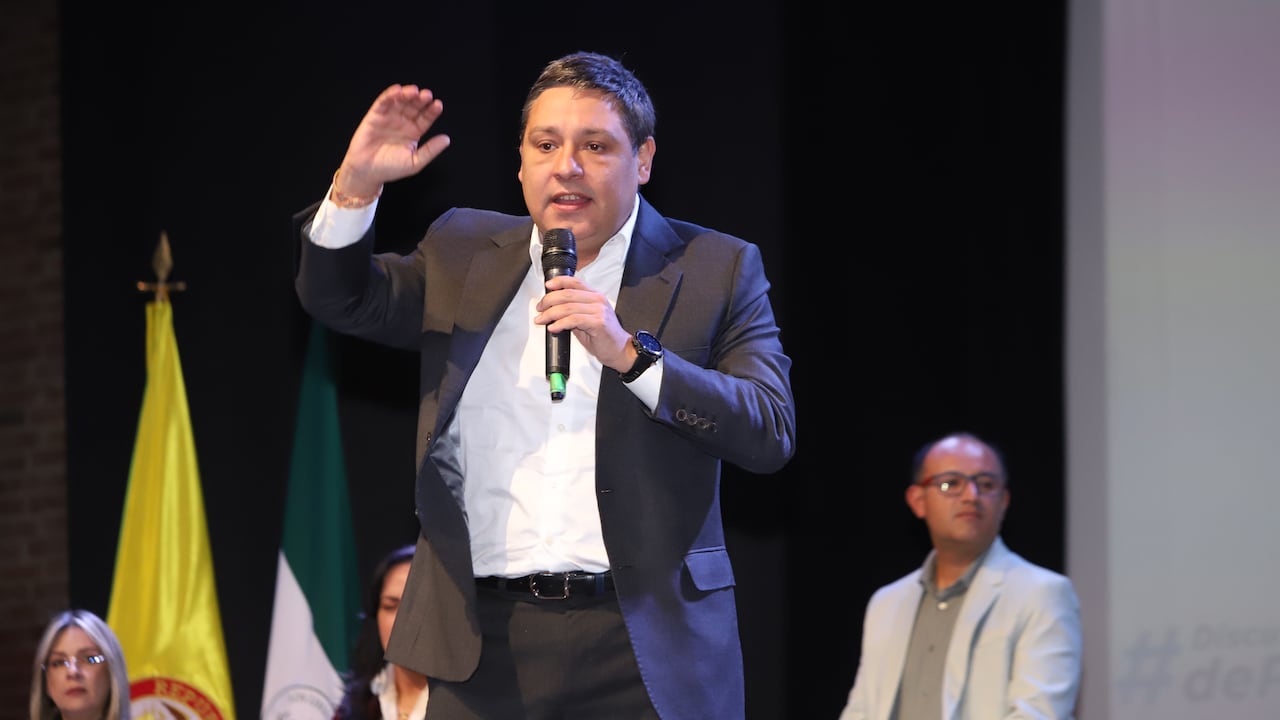Mauricio Lizcano no apoyará al candidato Iván Cepeda, tampoco a Abelardo de la Espriella.