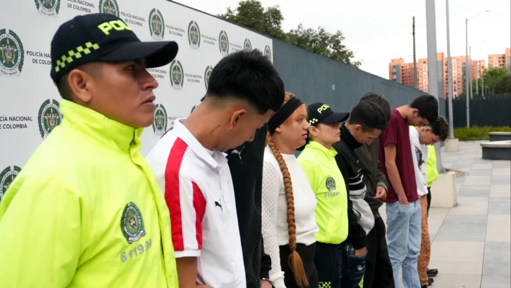 La Policía de Bogotá dio a conocer los operativos que ejecutaron para dar con la captura de 9 personas.