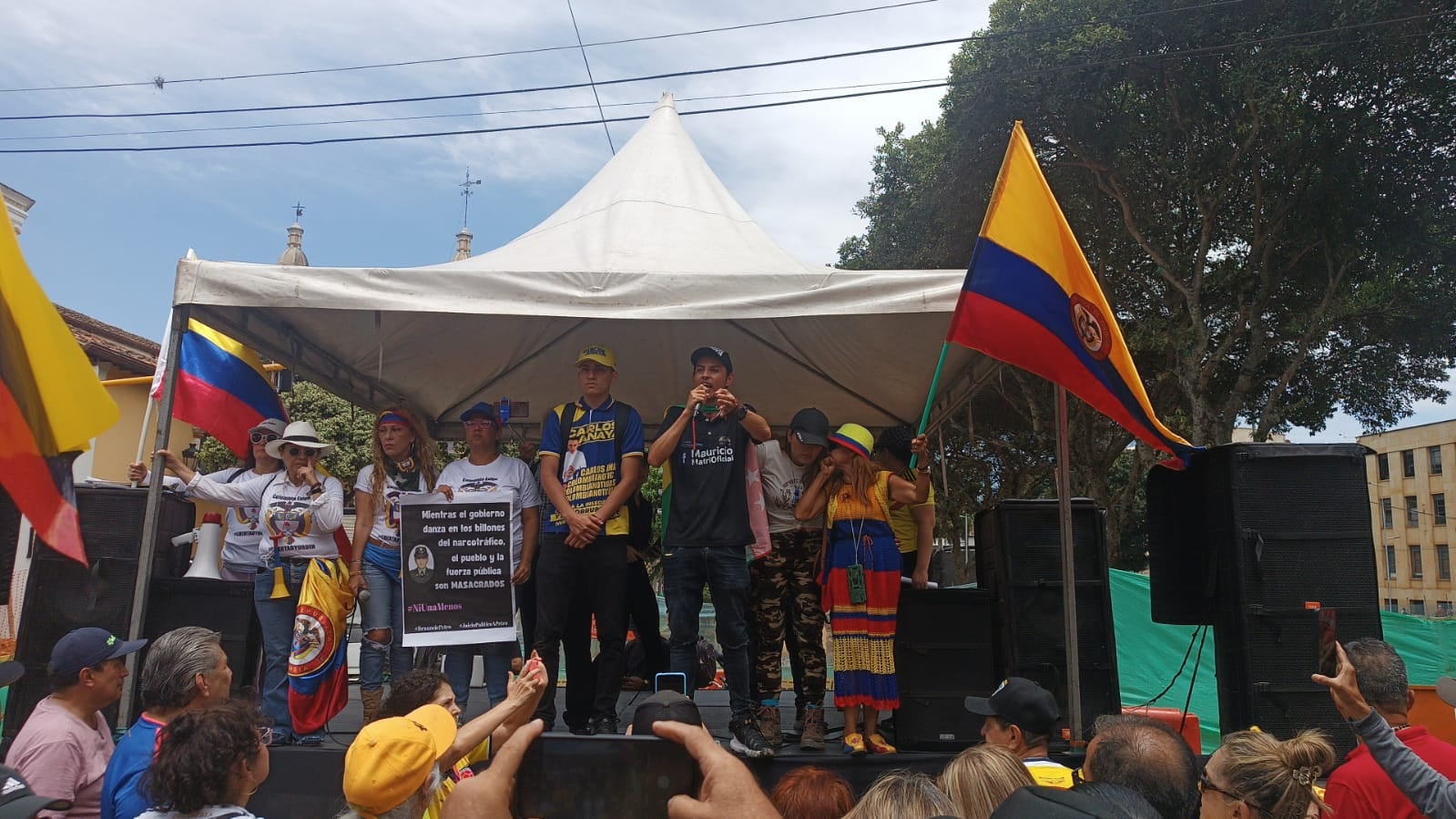 contra Gobierno de gustavo Petro