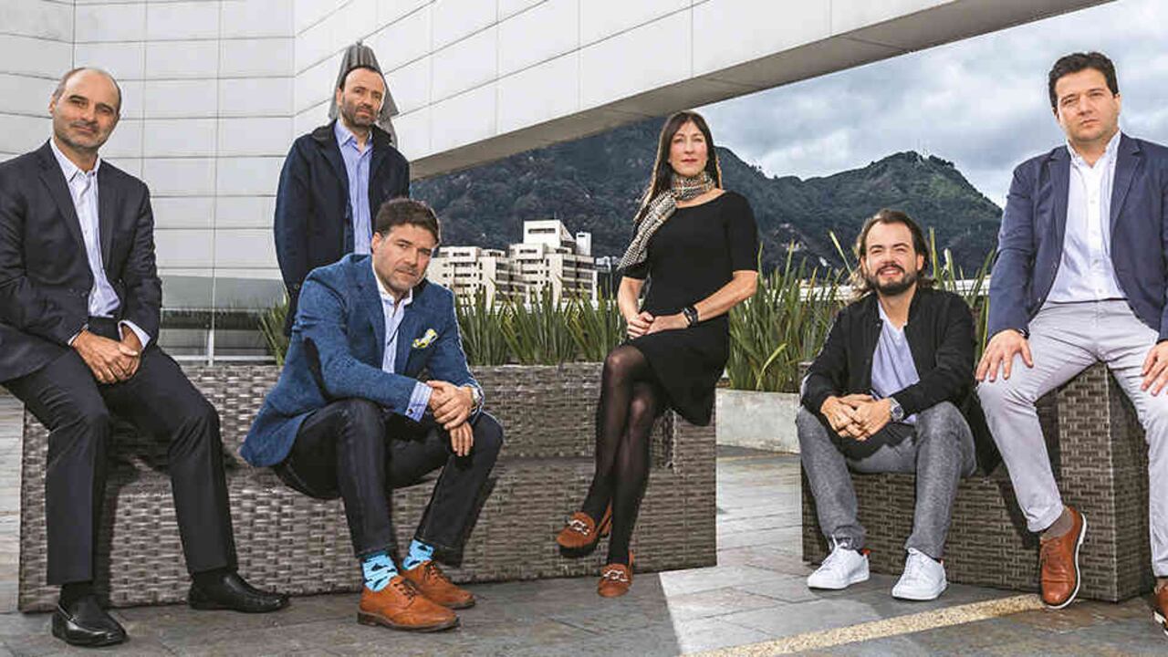 De izquierda a derecha: Carlos Felipe Arango, presidente de Sancho BBDO Worldwide; Juan Fernando Niño Díaz, presidente de OMD Colombia; Álvaro José Fuentes, presidente de McCann Erickson; Paola Aldaz, vicepresidente de Mercadeo de Master Card; Thor Borresen, director de Marketing de Bavaria, y Juan David Vélez, vicepresidente de Mercadeo de Postobón.
