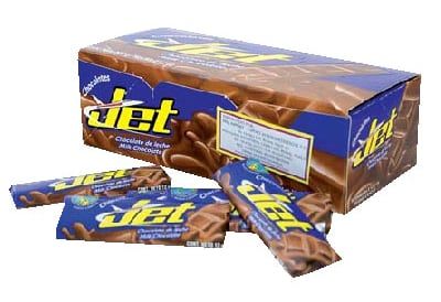 Esta barra de leche con chocolate ha permanecido durante varias generaciones por ser un producto sencillo y de calidad. Es apetecida en el exterior por considerarse representativa de la identidad colombiana.