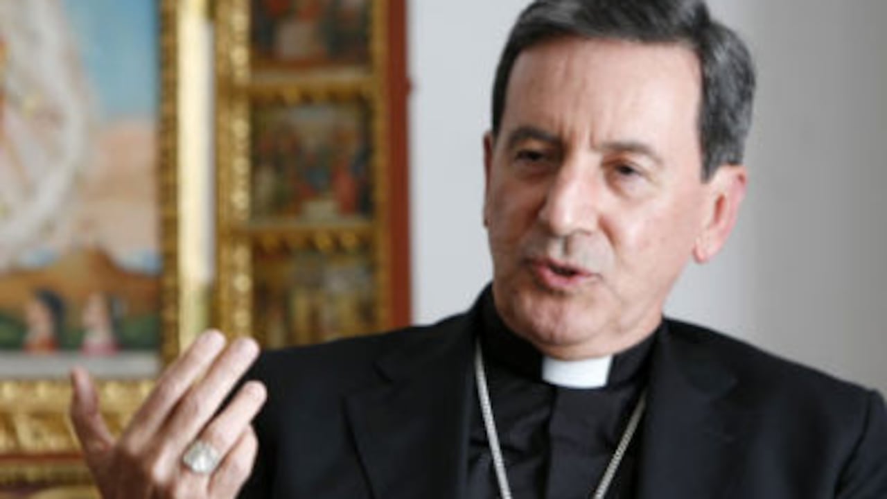 Monseñor Rubén Salazar.