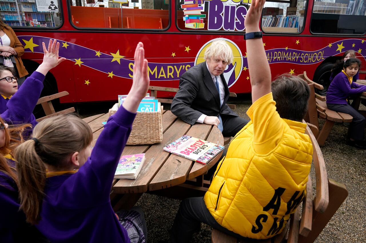 boris johnson niños
