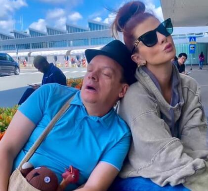 Don Jediondo y Carolina Cruz son una de las nuevas parejas del programa la vuelta al mundo en 80 risas.