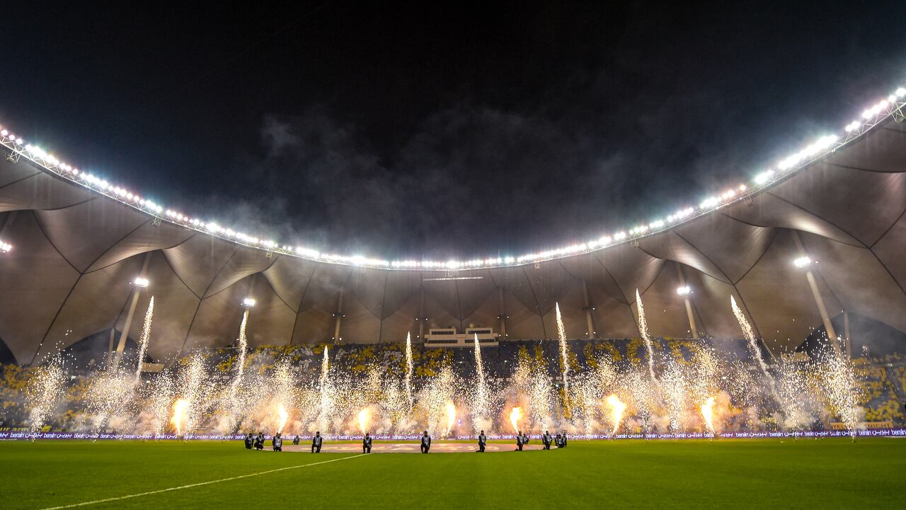 RIYADH, SAUDI ARABIA - JANUARY 26: A general view of the stadium, fans display and fireworks during the Saudi Super Cup semi-final match between Al Ittihad and Al Nassr at King Fahd International Stadium on January 26, 2023 in Riyadh, Saudi Arabia. (Photo by Khalid Alhaj/MB Media/Getty Images)