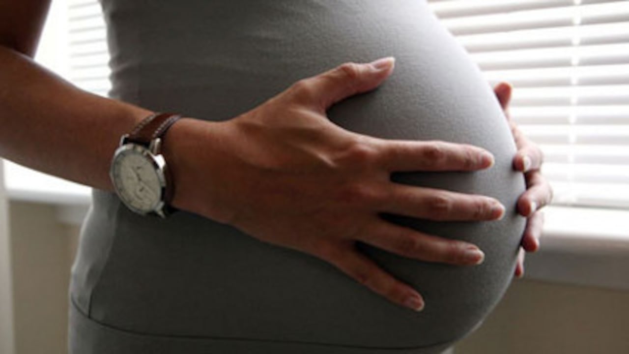 en los países en vías de desarrollo unos 225 millones de mujeres desean posponer o detener un embarazo, pero no utilizan ningún método anticonceptivo.