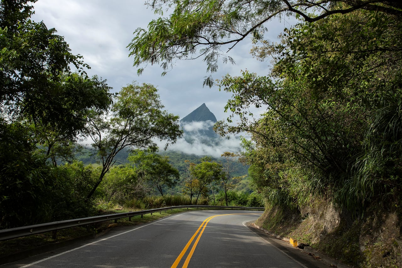 Cerro Tusa, la pirámide perfecta y montaña sagrada