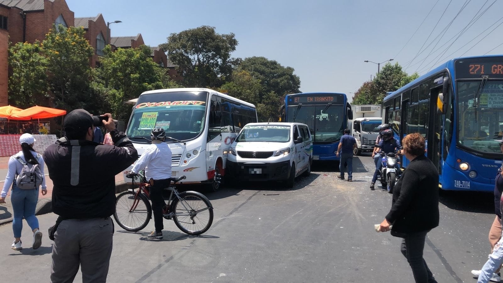 Choque en la calle 80.