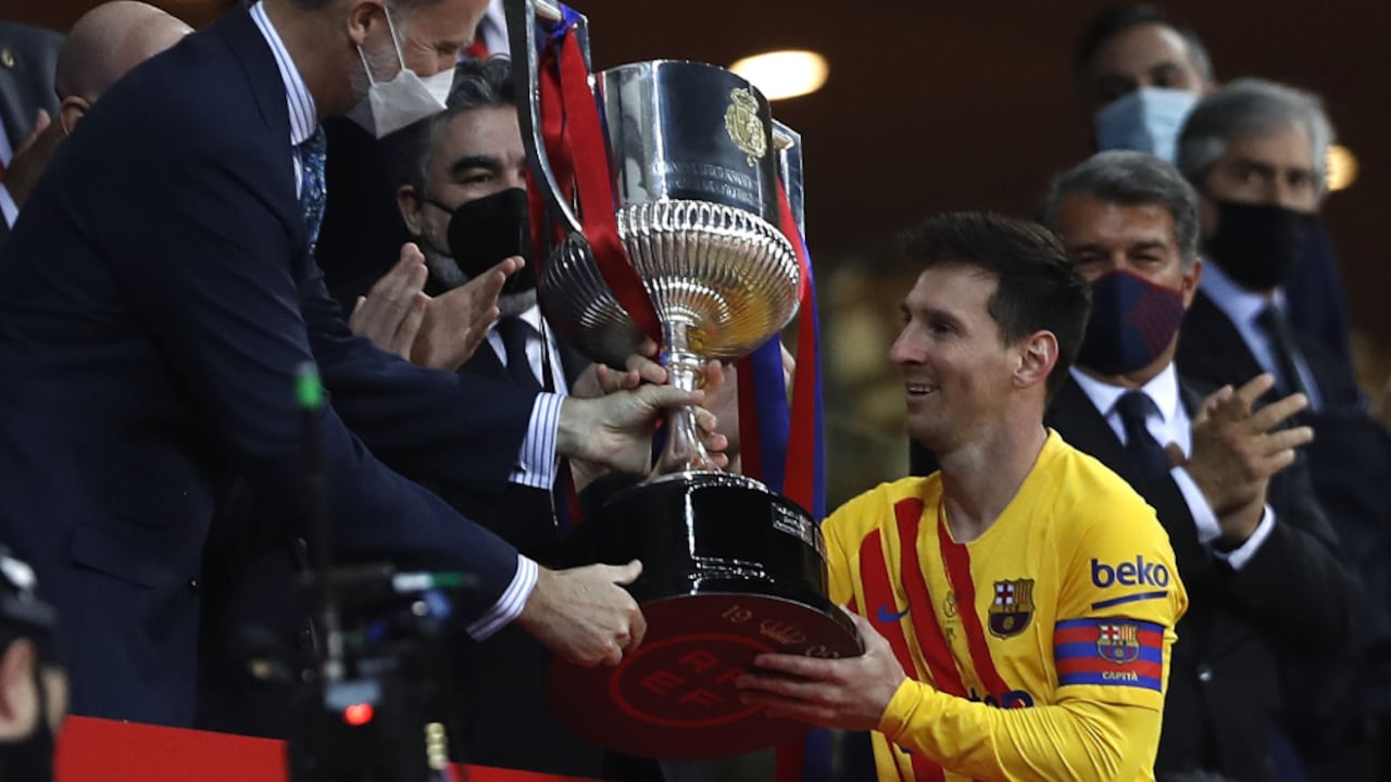 Lionel Messi, levantó su título número 37 en su carrera