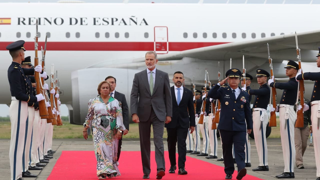 Llegada del rey Felipe VI a Cali para la posesión de Abelardo De La Espriella.