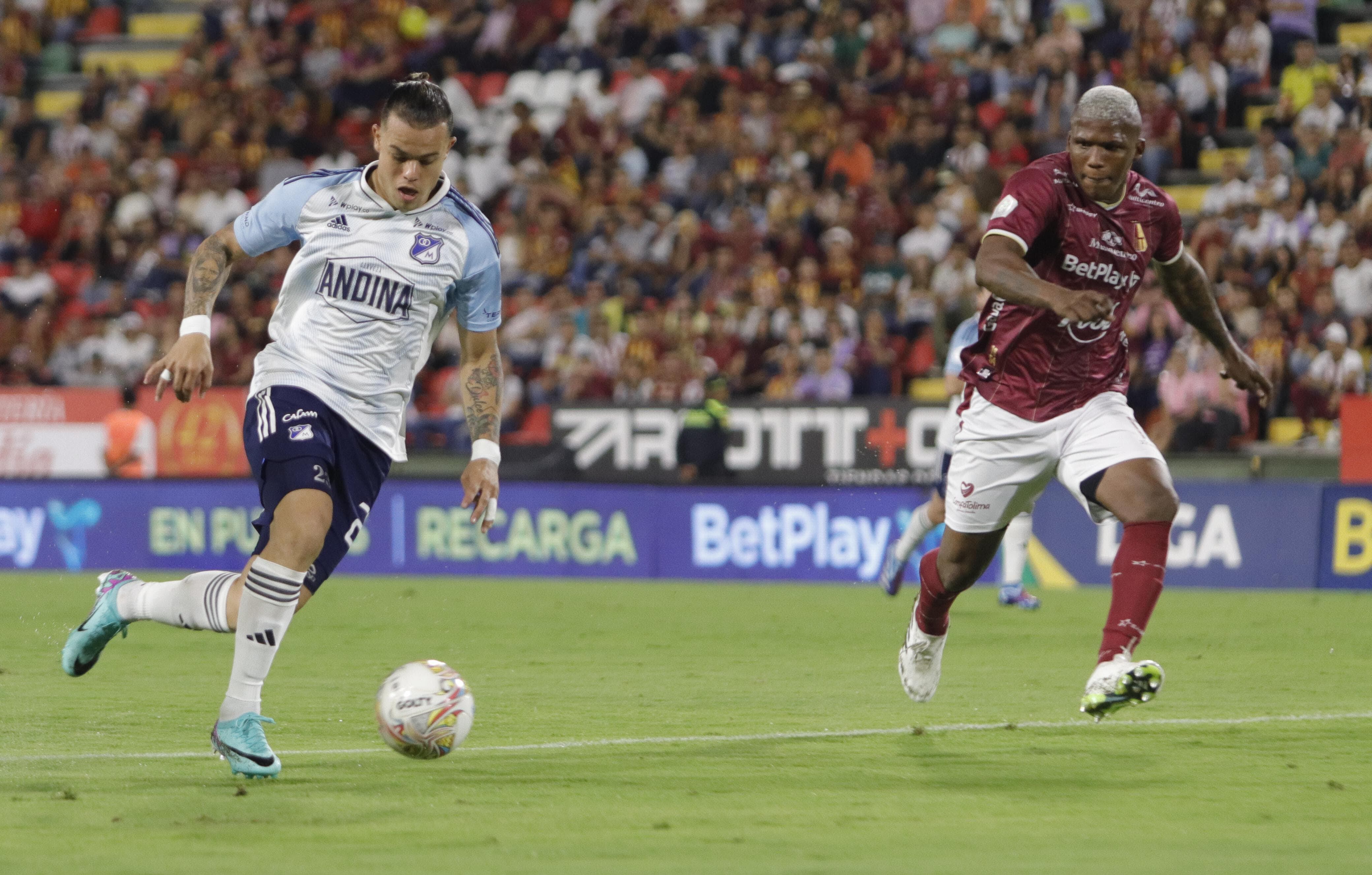 Imagen del partido entre Deportes Tolima y Millonarios por la fecha 4 del primer semestre de la Liga colombiana 2024..
