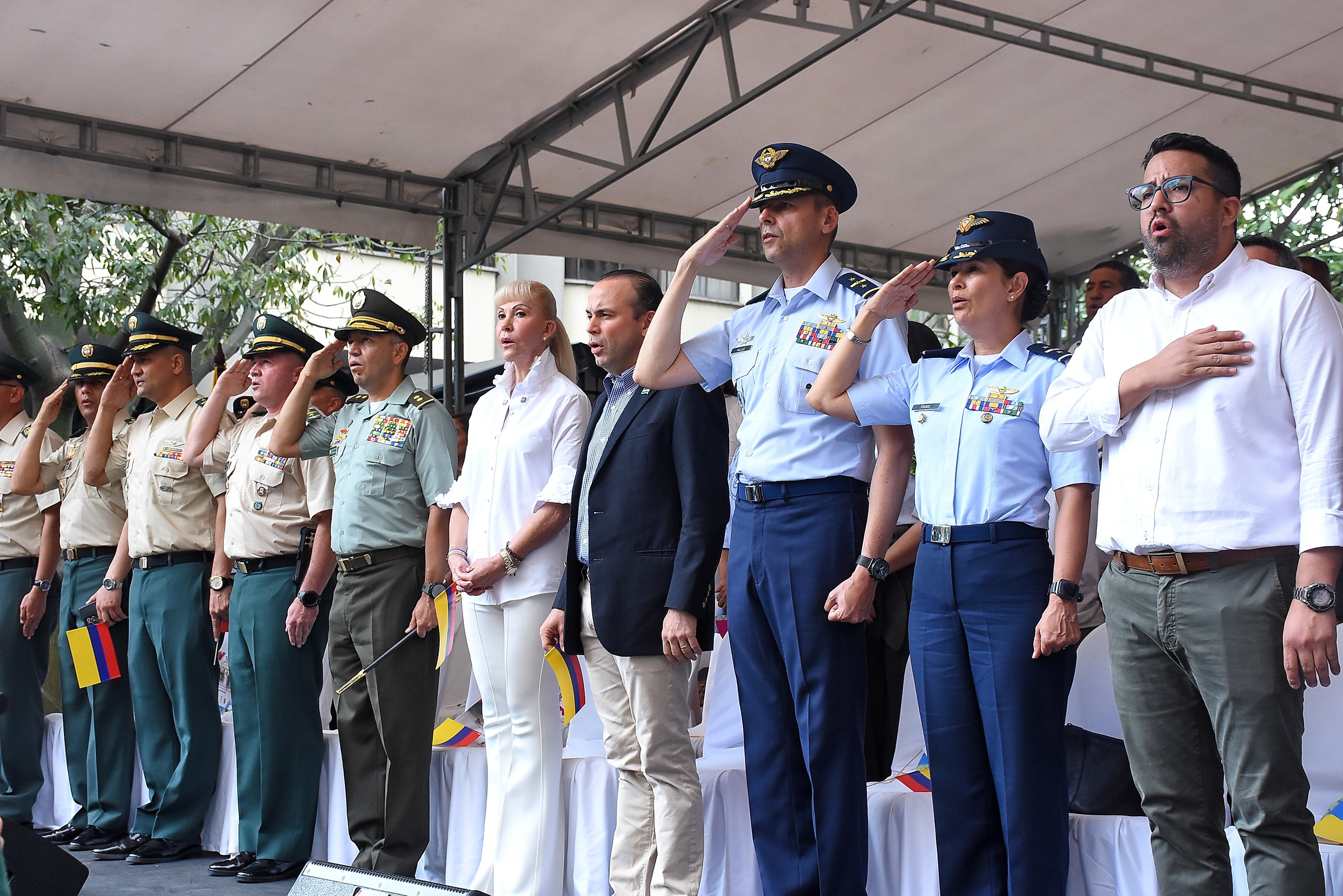 Desfile Militar y de Policía del 20 Julio