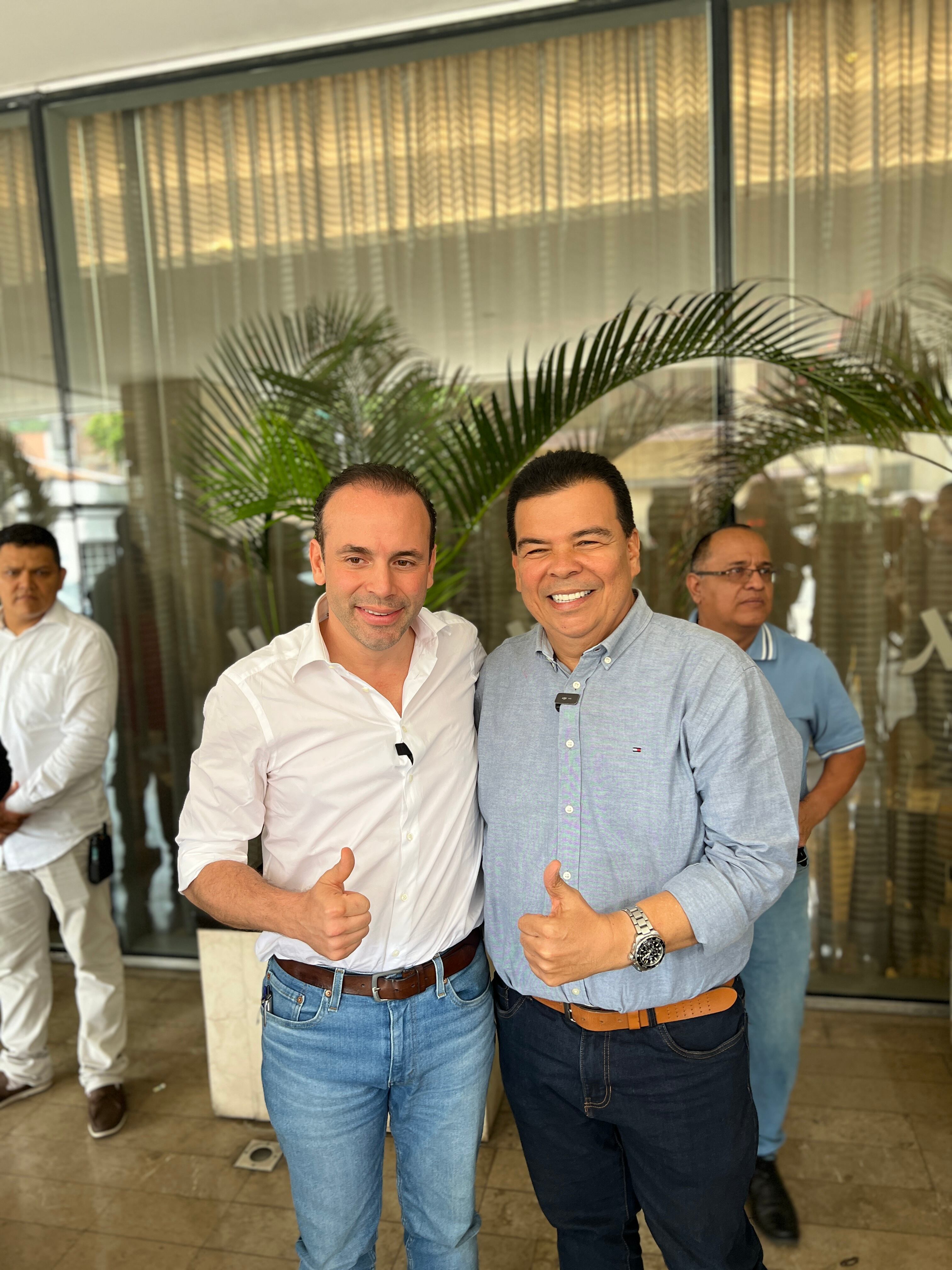 Alejandro Eder y Roberto Ortiz