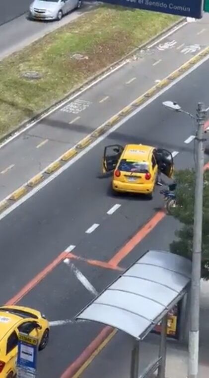 Las personas involucradas son buscadas por la justicia.