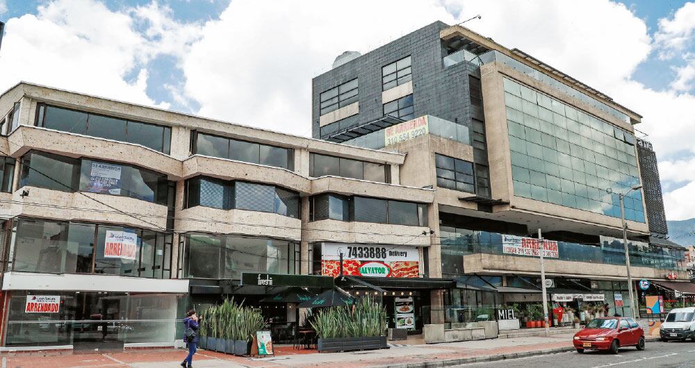 La desocupación de locales comerciales se disparó por las cuarentenas. Oficinas y viviendas no se escapan al devastador efecto de una economía a media marcha. 