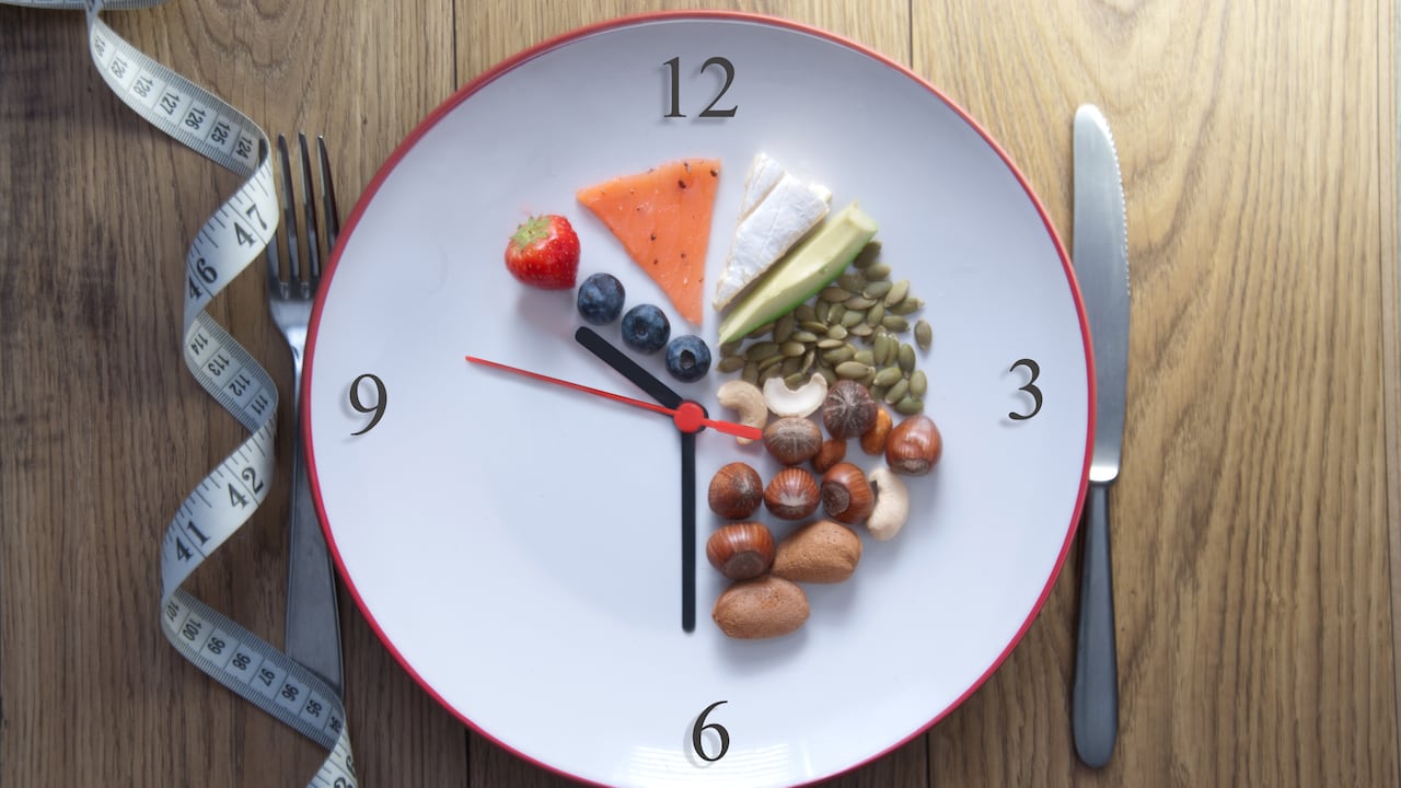 Hay ayunos que son catalogados como extremos, pues sobrepasan las 10 horas sin ingerir ningún alimento. Foto: Getty Images.