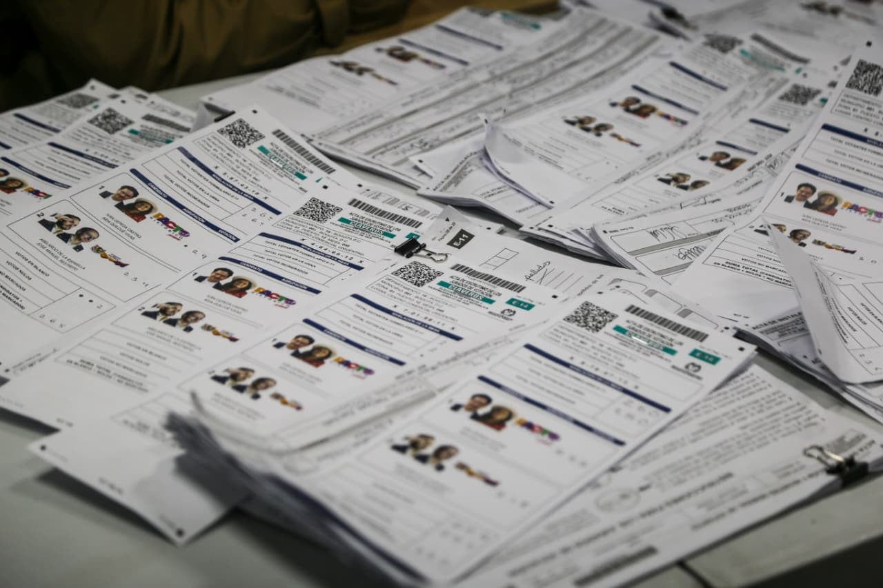 Escrutinio de votaciones presidenciales 2026 en Corferias
