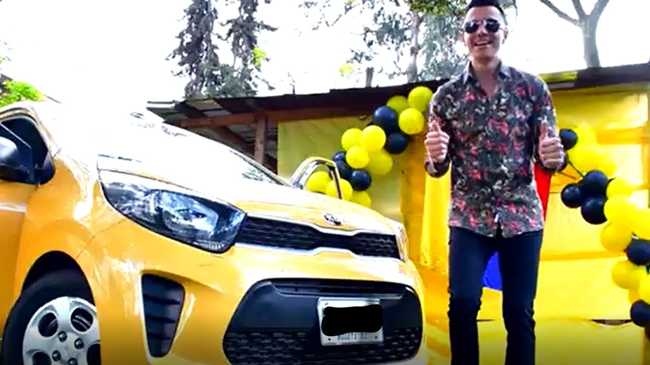 Pipe González, cantante taxista