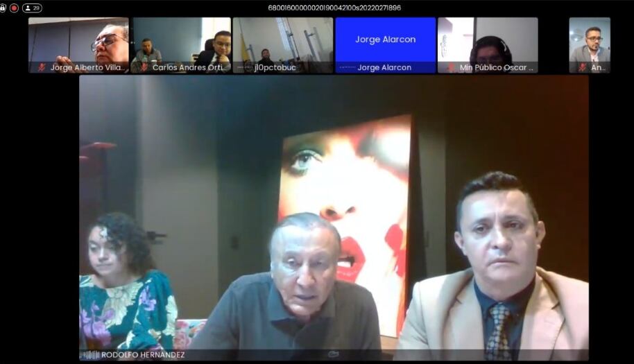 Rodolfo Hernández habría incurrido presuntamente en el delito de celebración indebida de contratos.