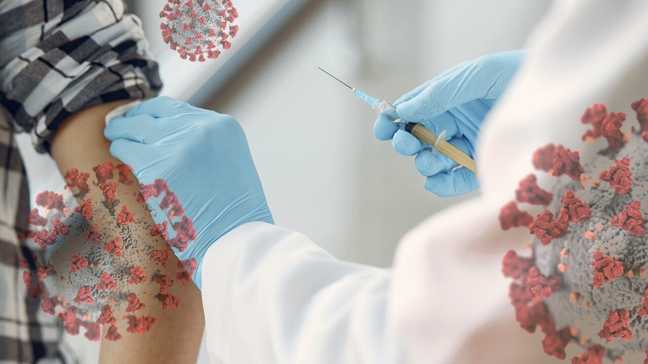 El porcentaje de personas que estarían dispuestas a ponerse una vacuna contra el coronavirus sigue cayendo. Cerca de la mitad de la población dice que no se la aplicaría.