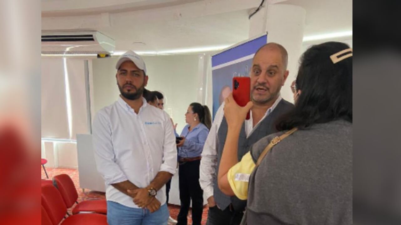 Leonardo Cositorto junto a Didier Carrillo.