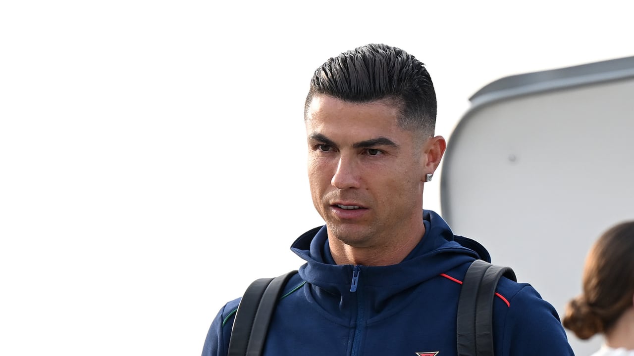 Cristiano Ronaldo fue relacionado con una viaje fuera de Arabia. Una nueva versión surgió en Europa