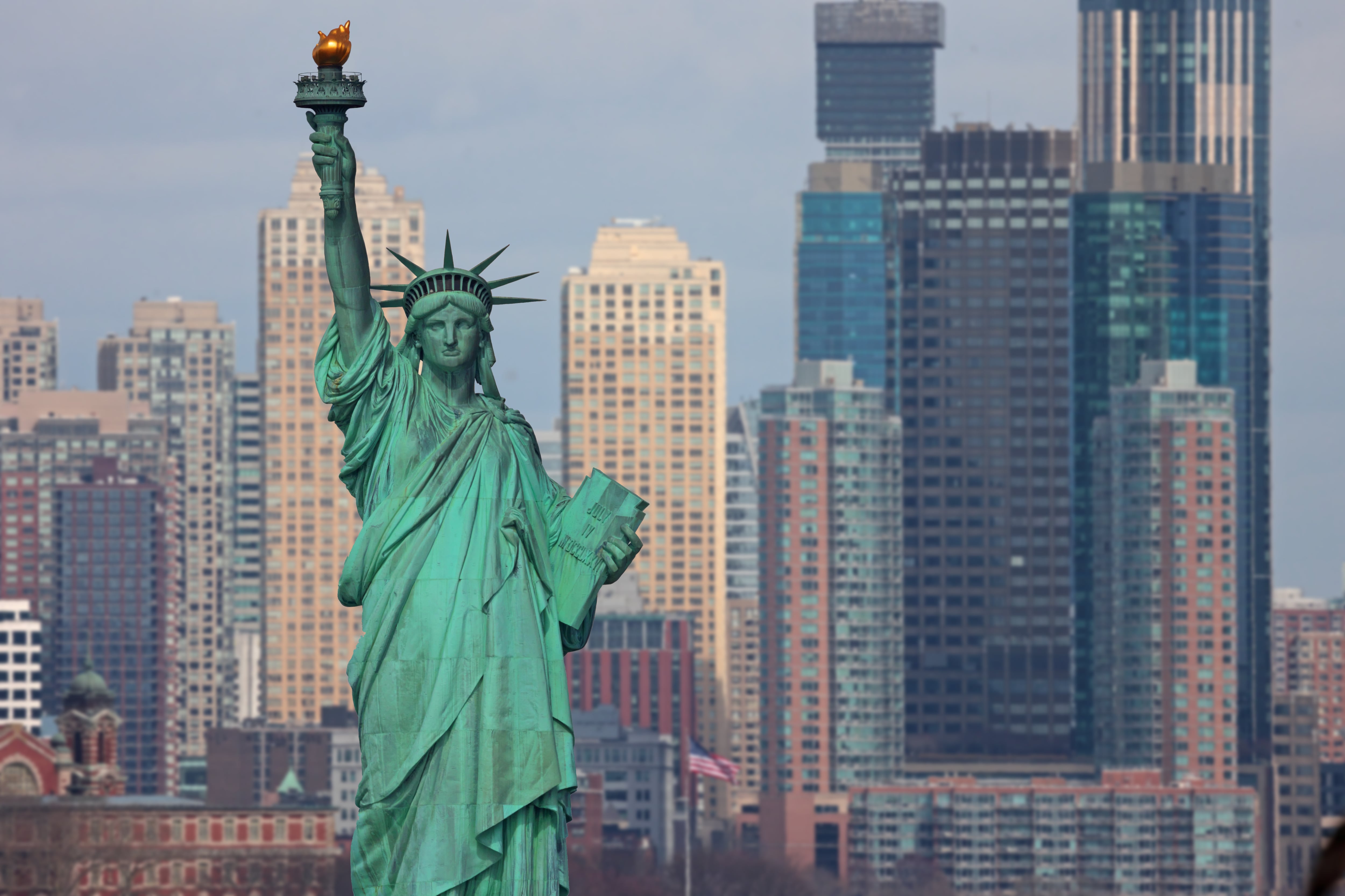 El miedo a las redadas del ICE llevó a estos inmigrantes mexicanos a abandonar el hogar que construyeron en Estados Unidos