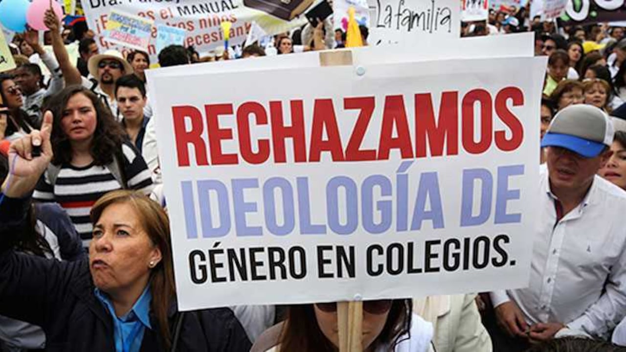 El miércoles 10 de agosto miles de colombianos marcharon por "la defensa de la familia".