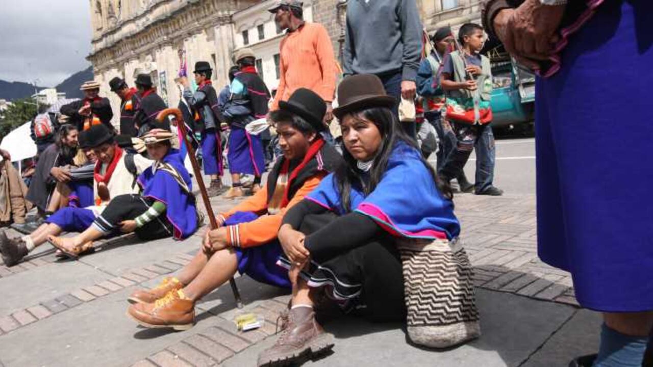 Se estima que en Bogotá habitan alrededor de 15.000 indígenas, lo que representa al 5 por ciento del total de esta población que vive en las urbes.