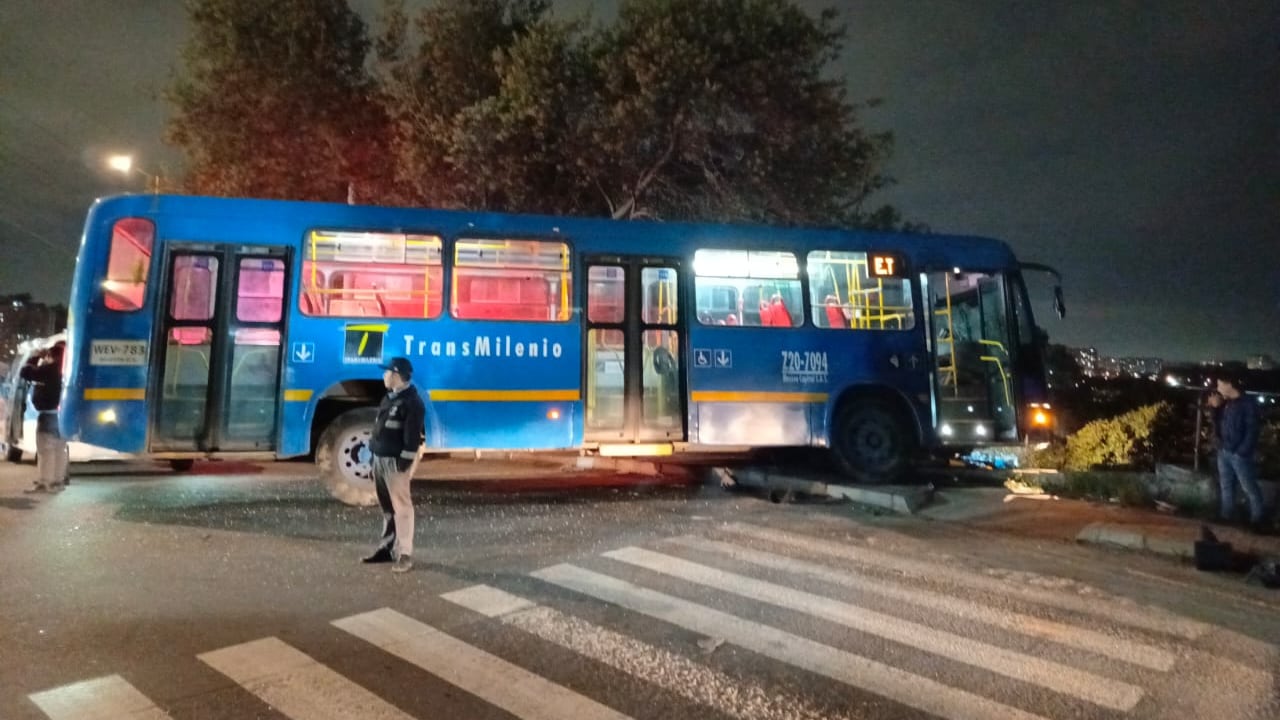 Reportan grave accidente en la calle 170 con 91.