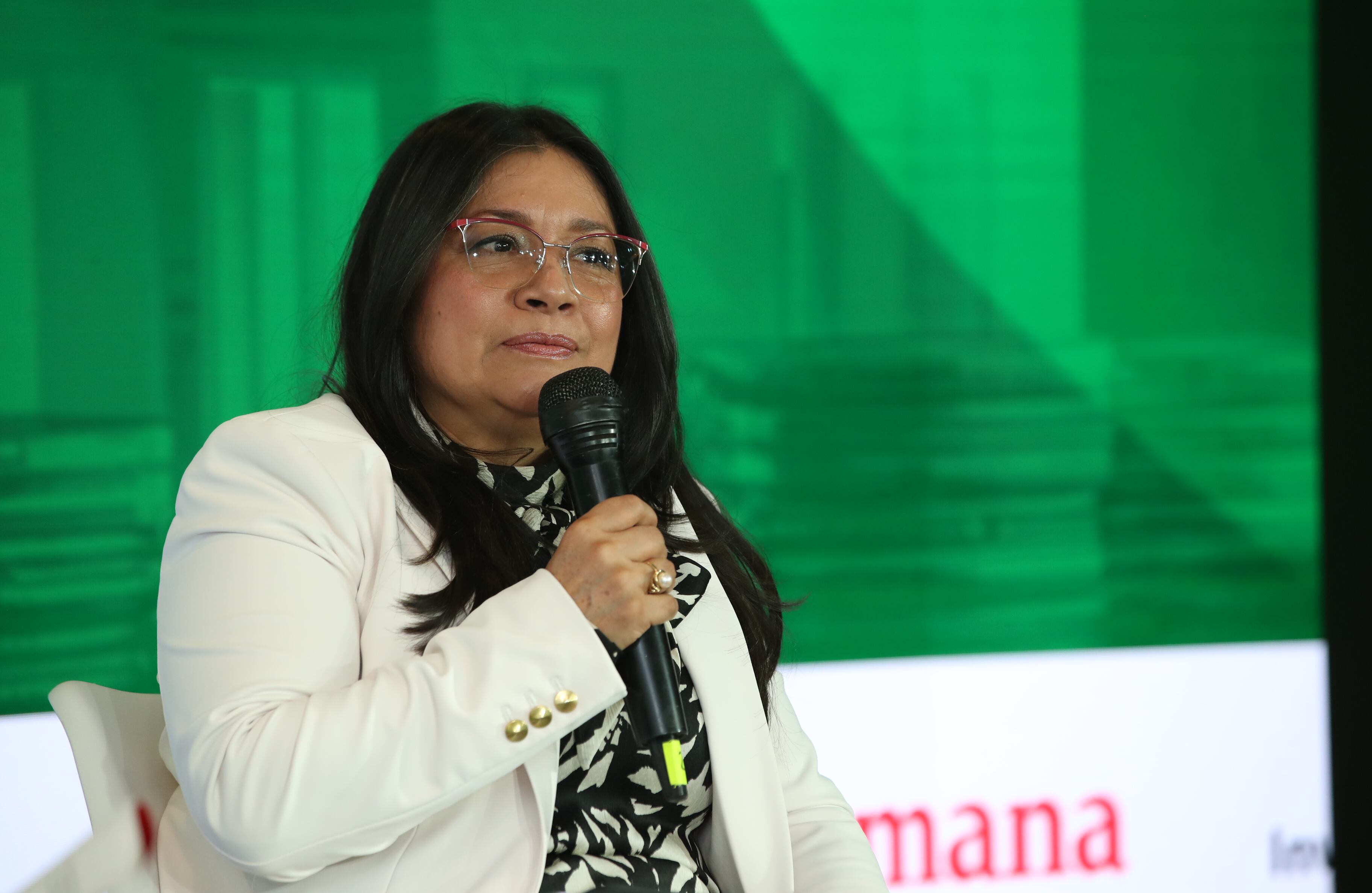 Foro 
Servicios públicos: control y transparencia

Jueves 27 de marzo de 2025