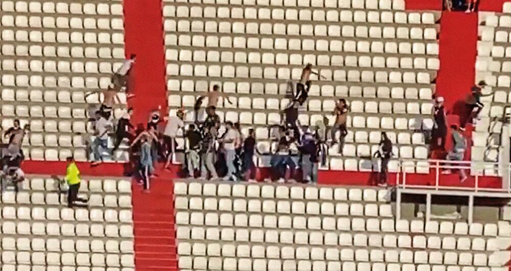 Manizales fue testigo de enfrentamientos entre los mismos hinchas de Millonarios.