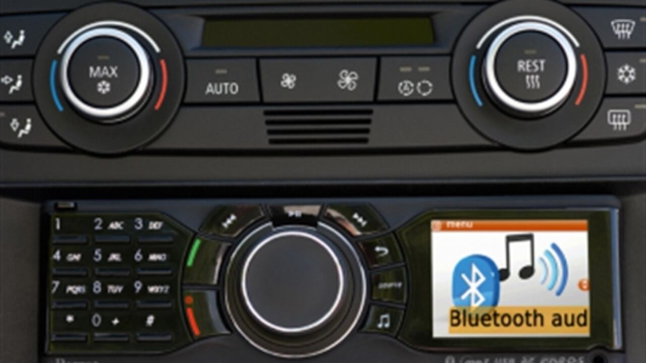 Parrot RKi8400 para iPhone.