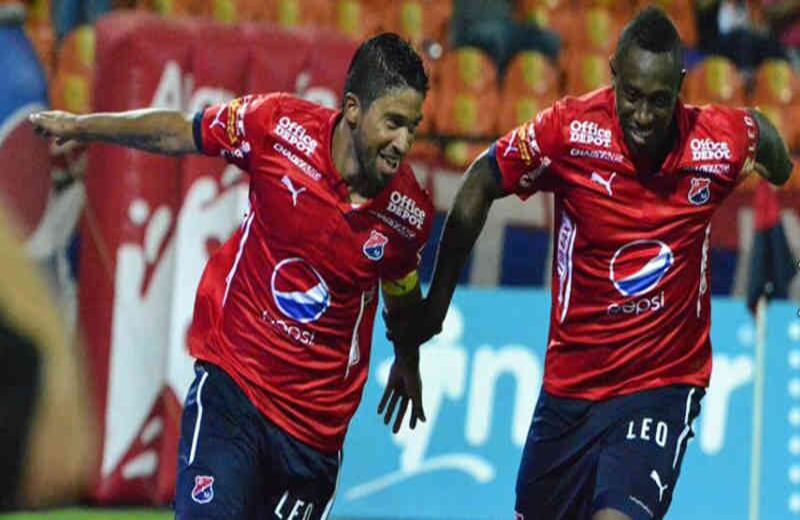 Independiente Medellín. 'El Poderoso' mantiene su estilo tradicional en su indumentaria con la que participará en la Copa Libertadores.