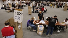 Los informes de observación nacionales e internacionales señalan que las elecciones se han desarrollado con claridad y bajo estándares que garantizaron la voluntad de los ciudadanos.