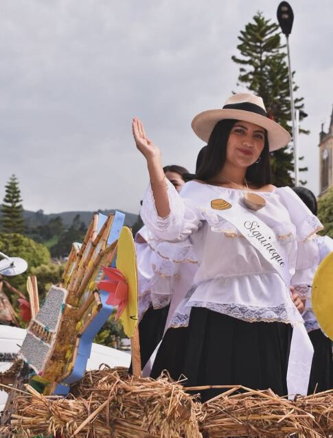 Bibiana Muñoz fue elegida como reina del tejo en 2024.