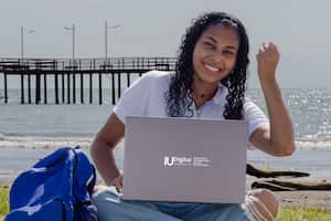 Luisa Babilonia, estudiante de
Administración de Empresas de la IU Digital de Antioquia.