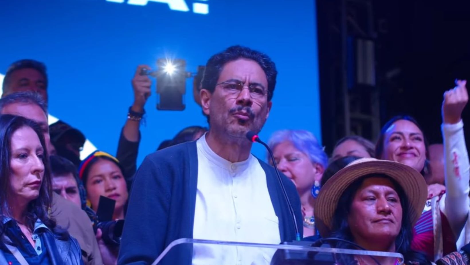 Iván Cepeda en el Royal Center..