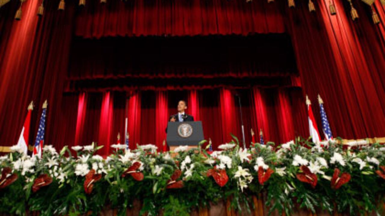 Obama escogió la Universidad de El Cairo para dar el discurso al mundo musulmán que había prometido desde su posesión