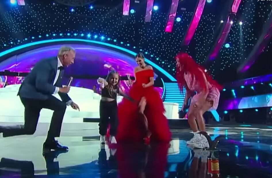 La cantante sorprendió con un gesto que tuvo con una mini seguidora