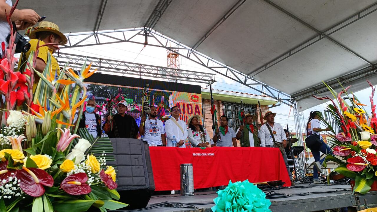 Gustavo Petro llegó al departamento del Cauca, Caldono presentando el Pacto Histórico para incentivar a las comunidades a votar por el