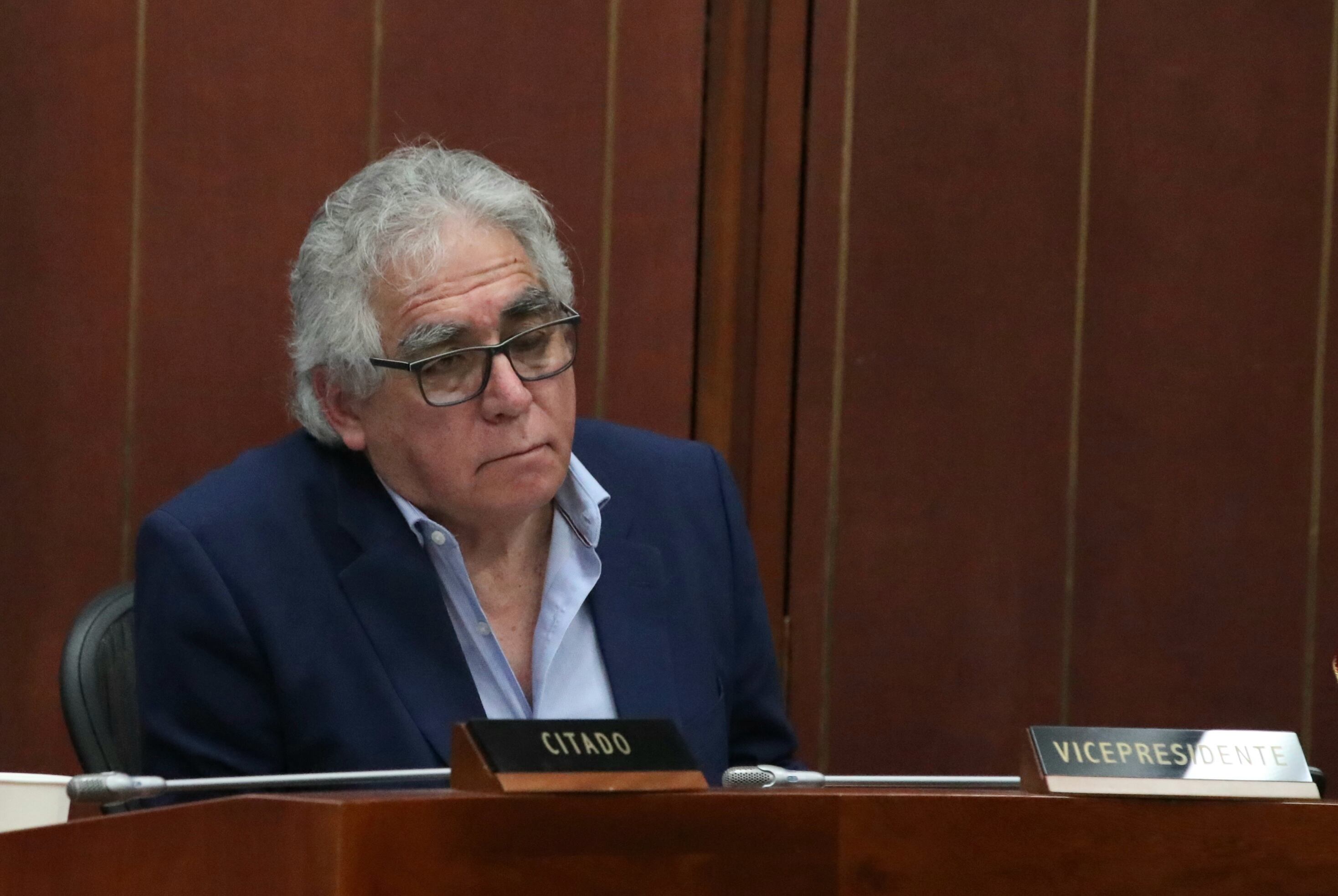 Debate de Control Político a Director de la UNP