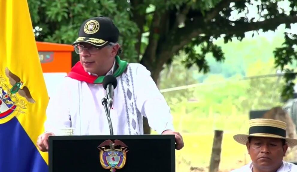 El presidente de la República, Gustavo Petro, llegó al resguardo Huellas para poner en marcha este sistema comunitario de seguridad.